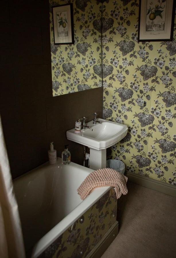 The Pear Tree Hotel Лондон Екстериор снимка